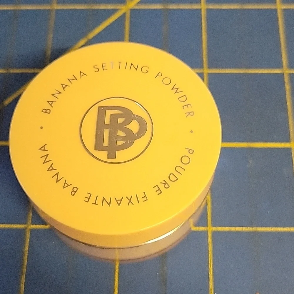 Bellapierre Banana Setting Powder New Sealed Jar 4g